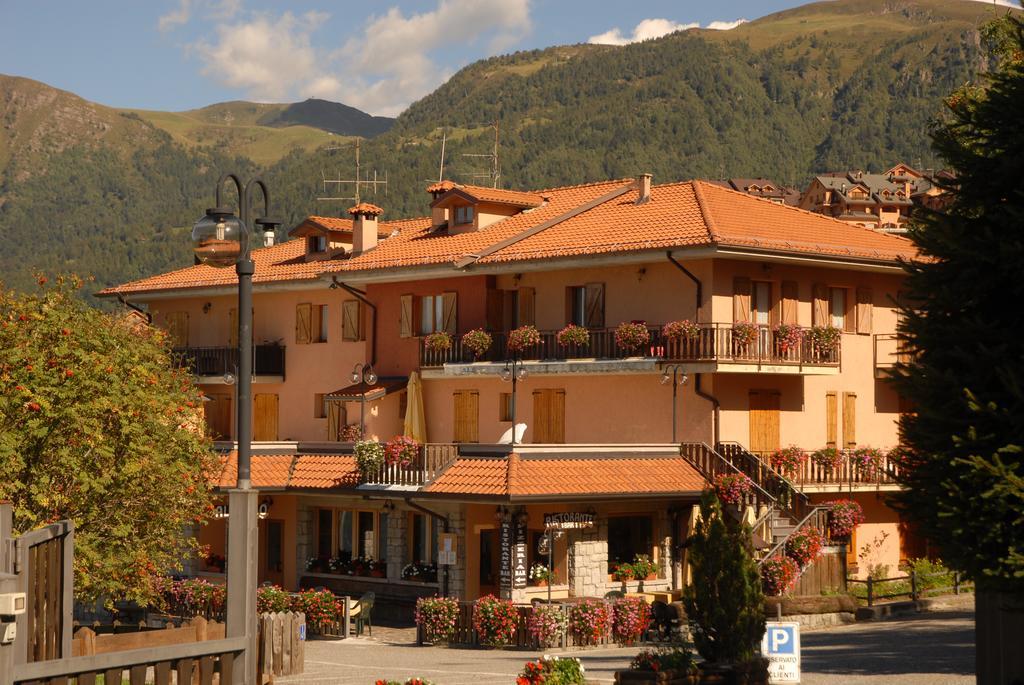 Albergo Legazzuolo Montecampione Artogne Esterno foto
