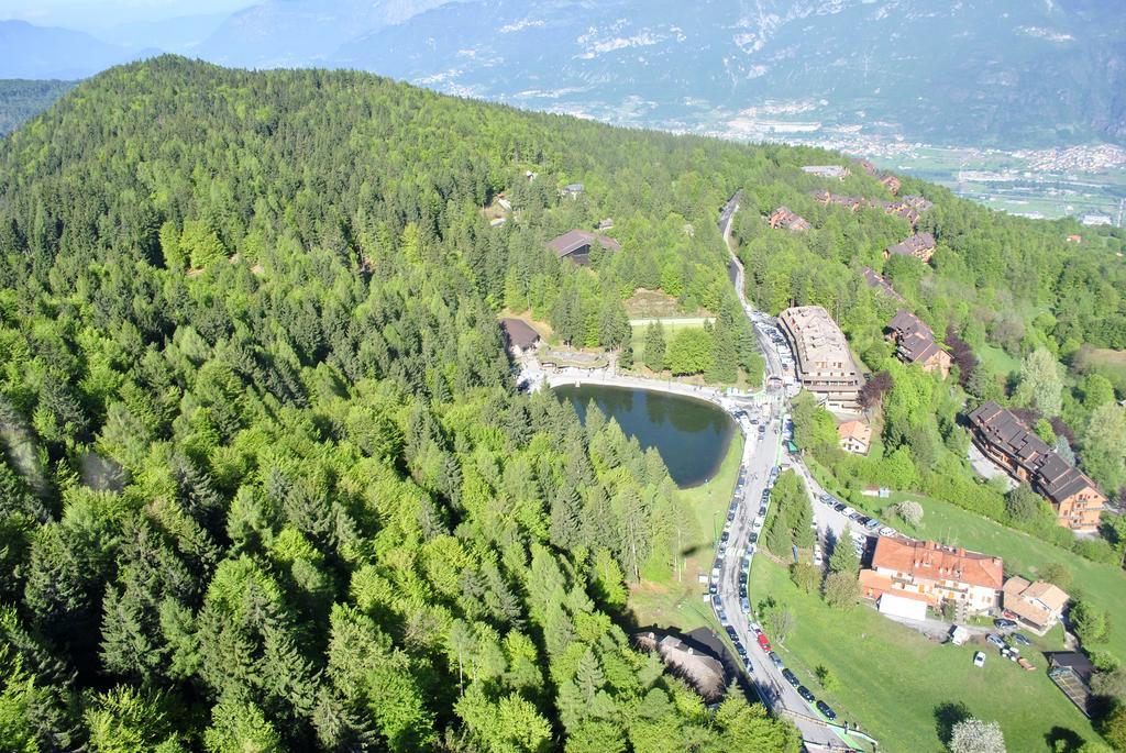 Albergo Legazzuolo Montecampione Artogne Esterno foto
