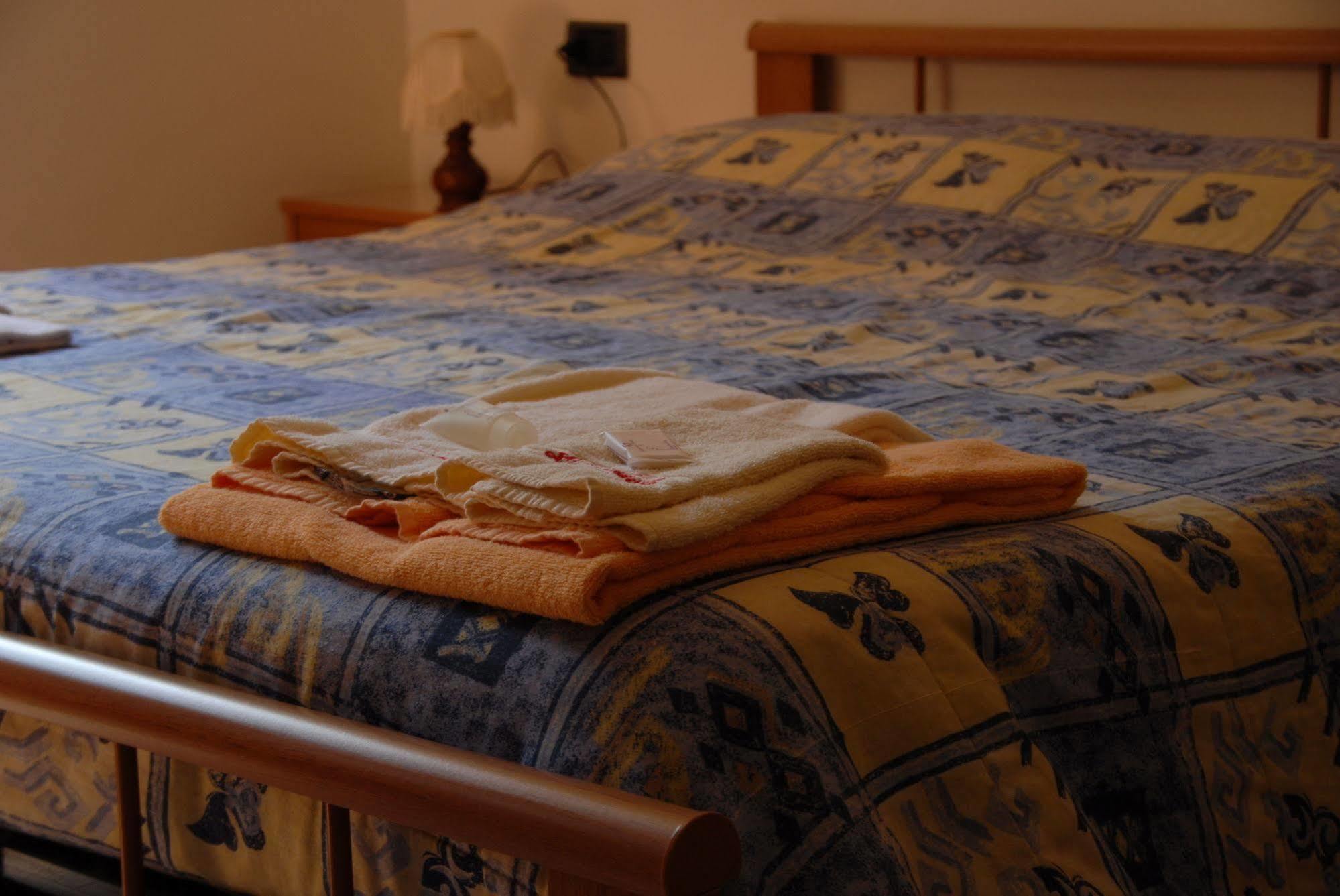 Albergo Legazzuolo Montecampione Artogne Esterno foto